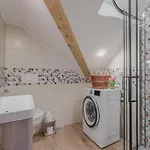 Trate With Shared Pool And Garden דירה