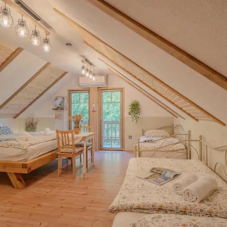 Trate With Shared Pool And Garden Ljutomer