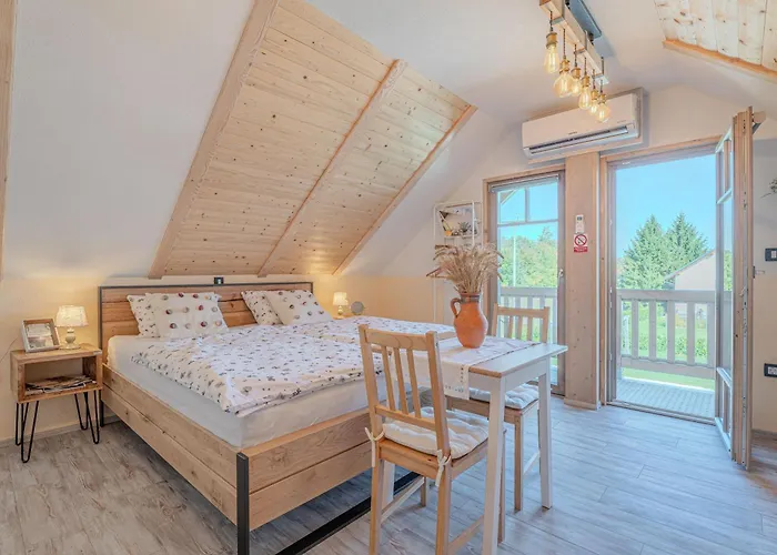 Trate With Shared Pool And Garden شقة *