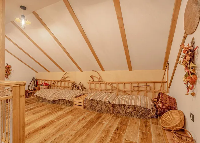 Trate With Shared Pool And Garden * ليوتومير