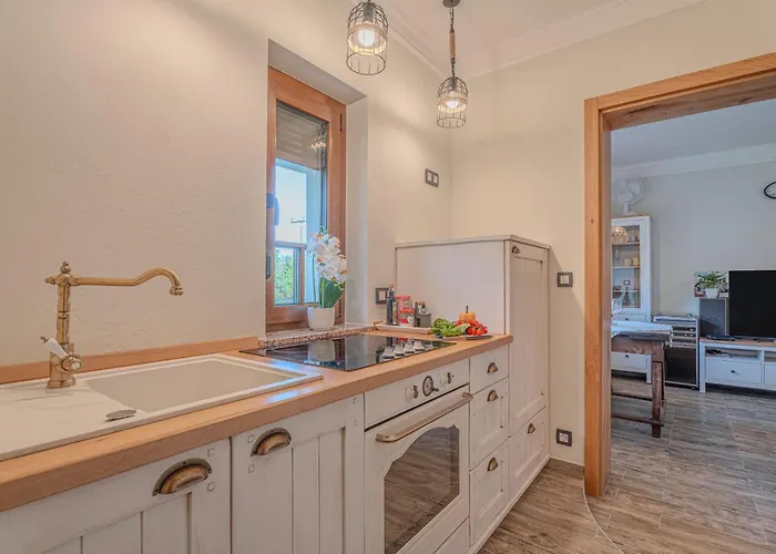 Appartamento Trate With Shared Pool And Garden